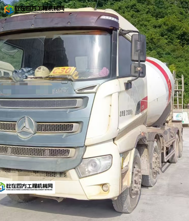 https://images.tongzsf.com/tong/truck_machine/20250401/167eb554a236f1.jpg