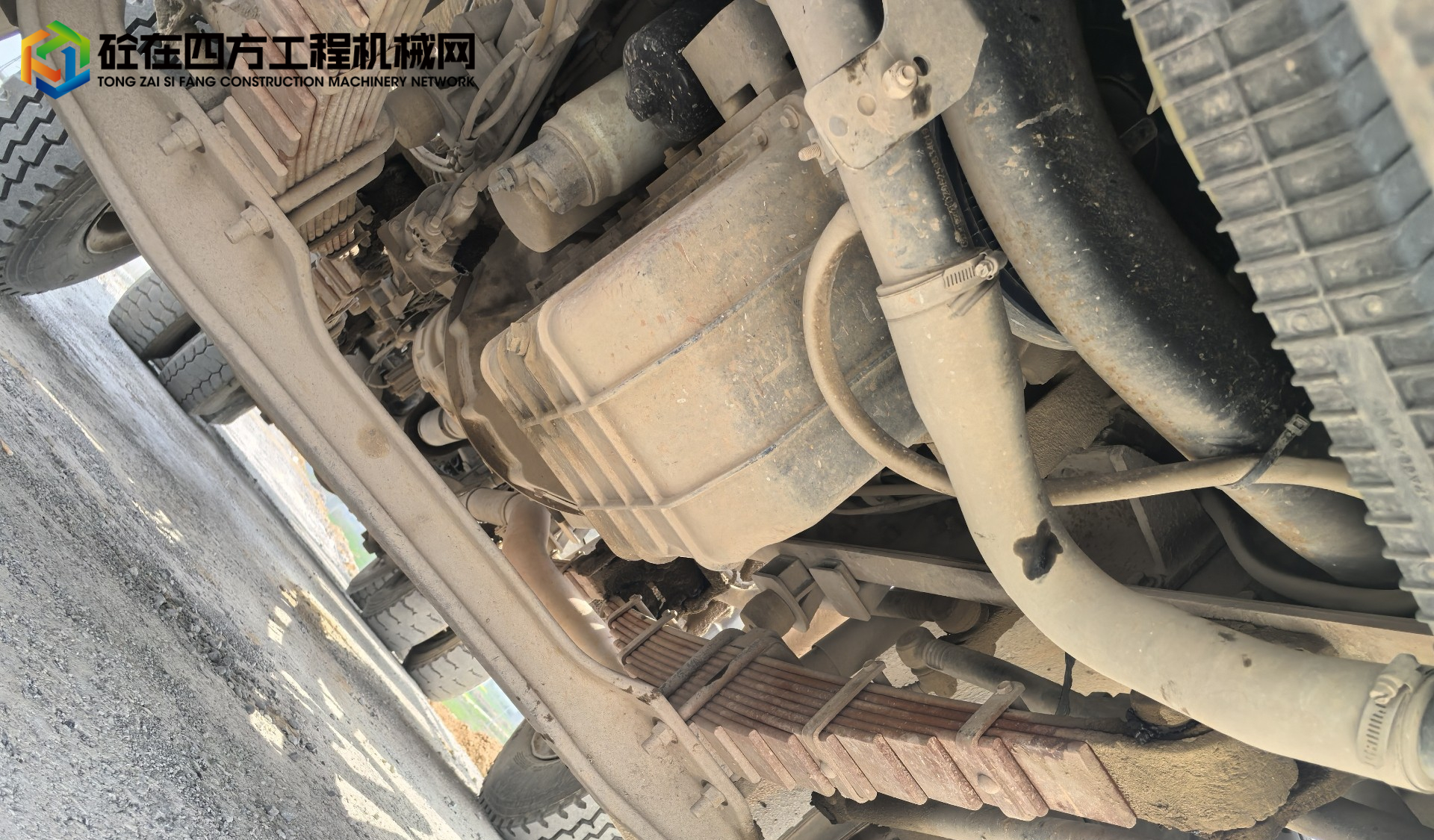 https://images.tongzsf.com/tong/truck_machine/20250402/167ecaa09a51bc.jpg
