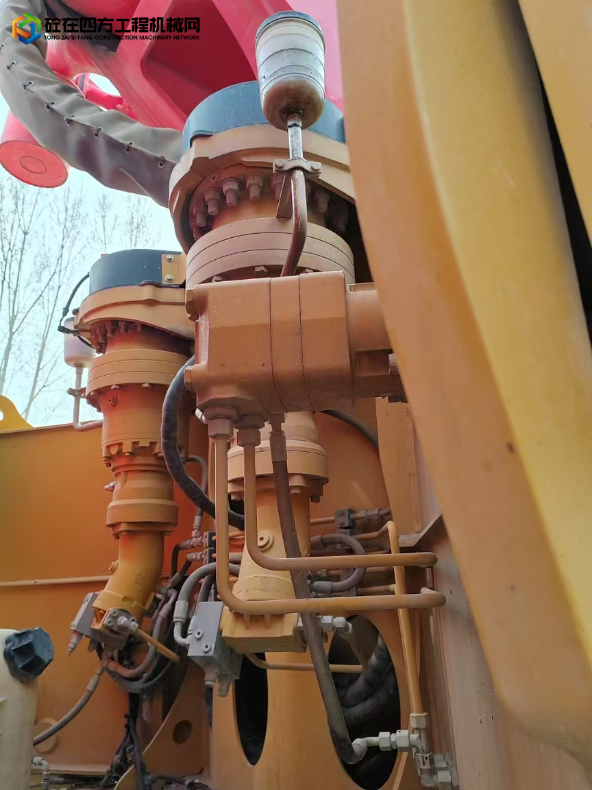 https://images.tongzsf.com/tong/truck_machine/20250402/167ecad606c789.jpg