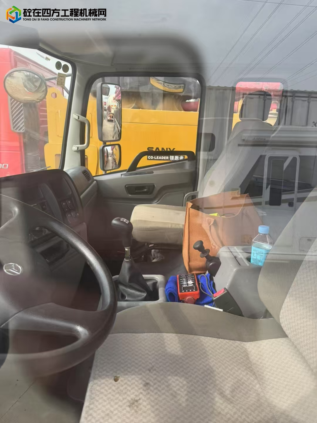 https://images.tongzsf.com/tong/truck_machine/20250402/167ecd9df0ba36.jpg