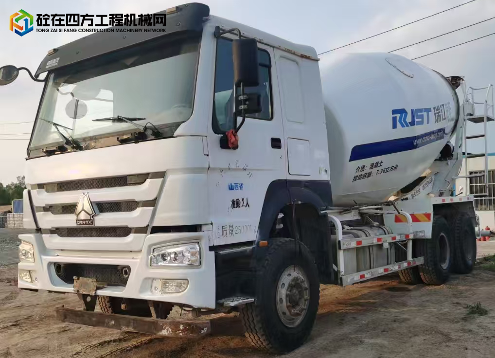 https://images.tongzsf.com/tong/truck_machine/20250403/167ee434fa00fe.jpg