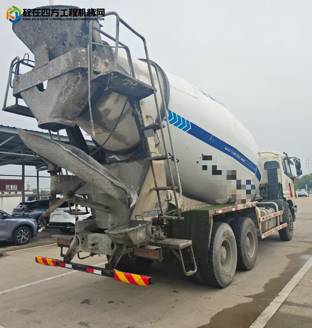 https://images.tongzsf.com/tong/truck_machine/20250404/167efd1d51ae1e.jpg