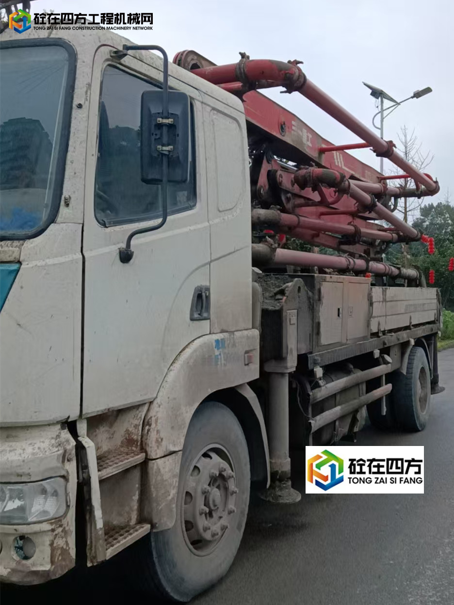 https://images.tongzsf.com/tong/truck_machine/20250407/167f33eaa96c64.jpg