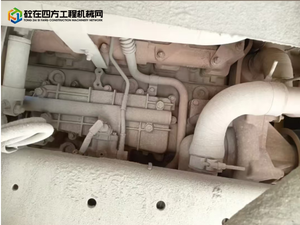 https://images.tongzsf.com/tong/truck_machine/20250408/167f47f2aea54b.png