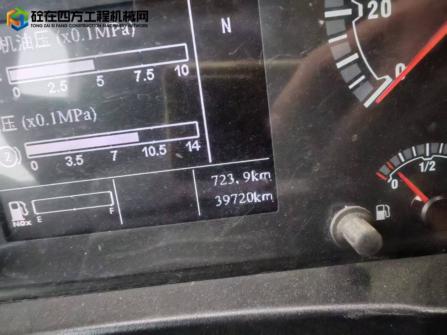 https://images.tongzsf.com/tong/truck_machine/20250408/167f4bd63ac3ac.jpg