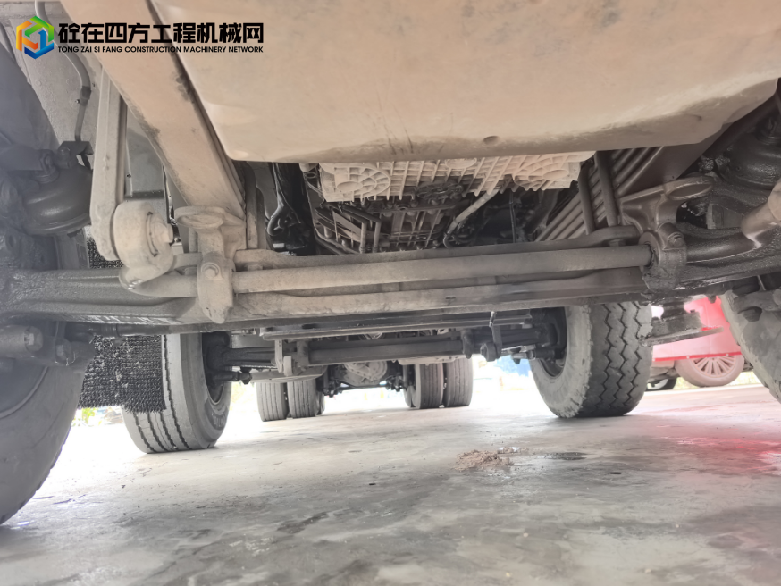 https://images.tongzsf.com/tong/truck_machine/20250408/167f4f22fef0e1.png