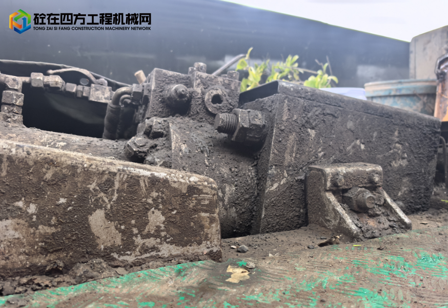 https://images.tongzsf.com/tong/truck_machine/20250408/167f4f249f0307.png