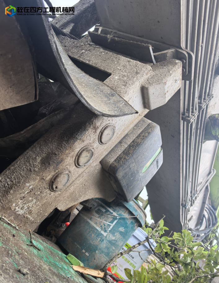 https://images.tongzsf.com/tong/truck_machine/20250408/167f4f25280164.png