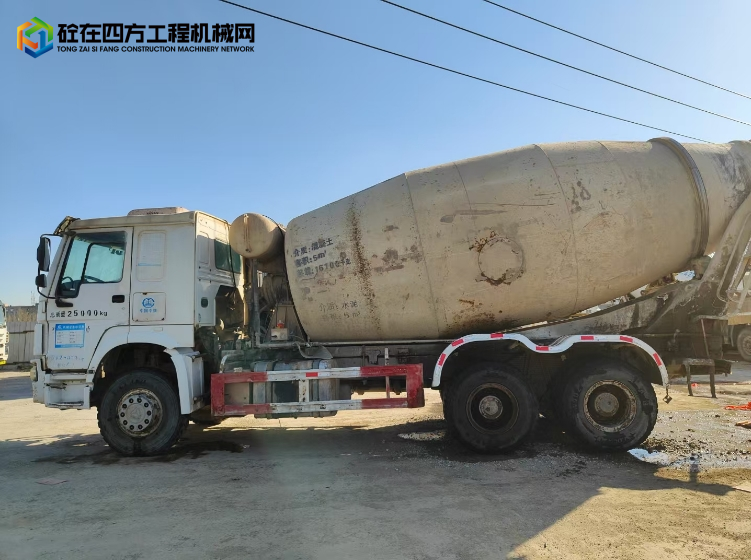 https://images.tongzsf.com/tong/truck_machine/20250409/167f5ccf04c34e.jpg