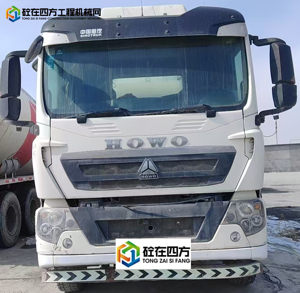 https://images.tongzsf.com/tong/truck_machine/20250409/167f5ed90cc5af.jpg