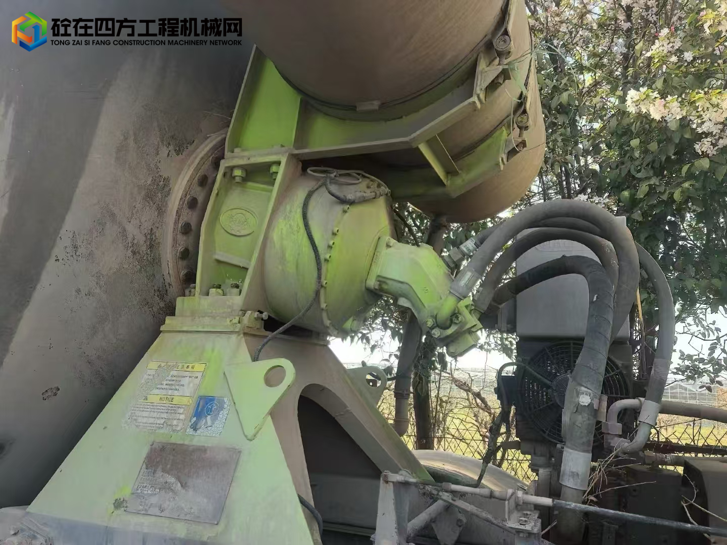 https://images.tongzsf.com/tong/truck_machine/20250409/167f61298c8a8f.jpg