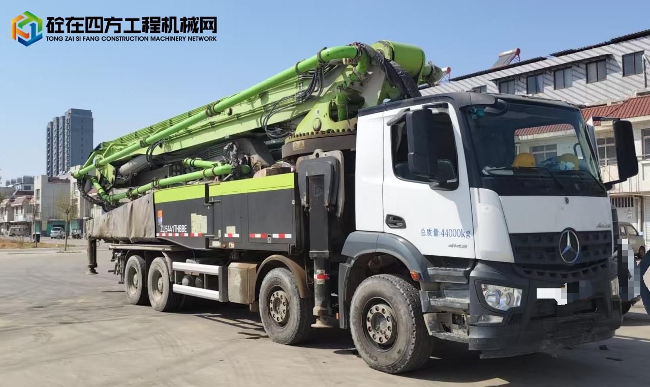 https://images.tongzsf.com/tong/truck_machine/20250411/167f8671ca8540.jpg