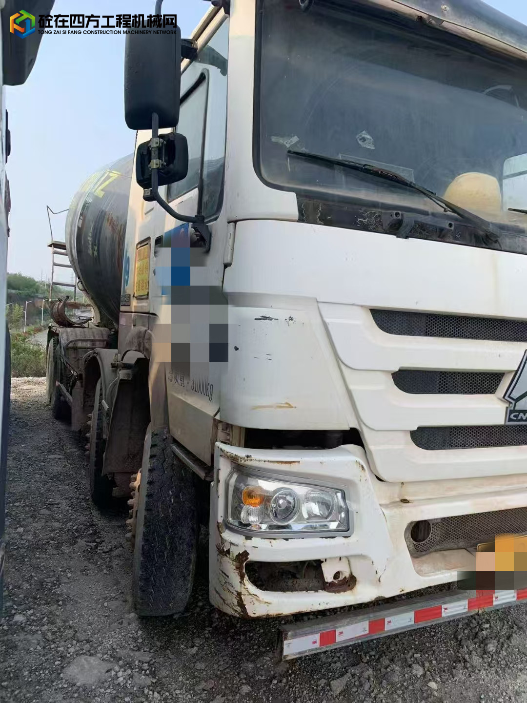https://images.tongzsf.com/tong/truck_machine/20250411/167f8d82be31e3.jpg