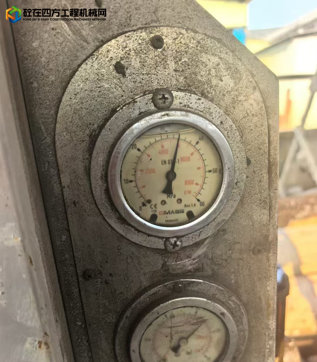 https://images.tongzsf.com/tong/truck_machine/20250412/167fa69a5411fc.jpg