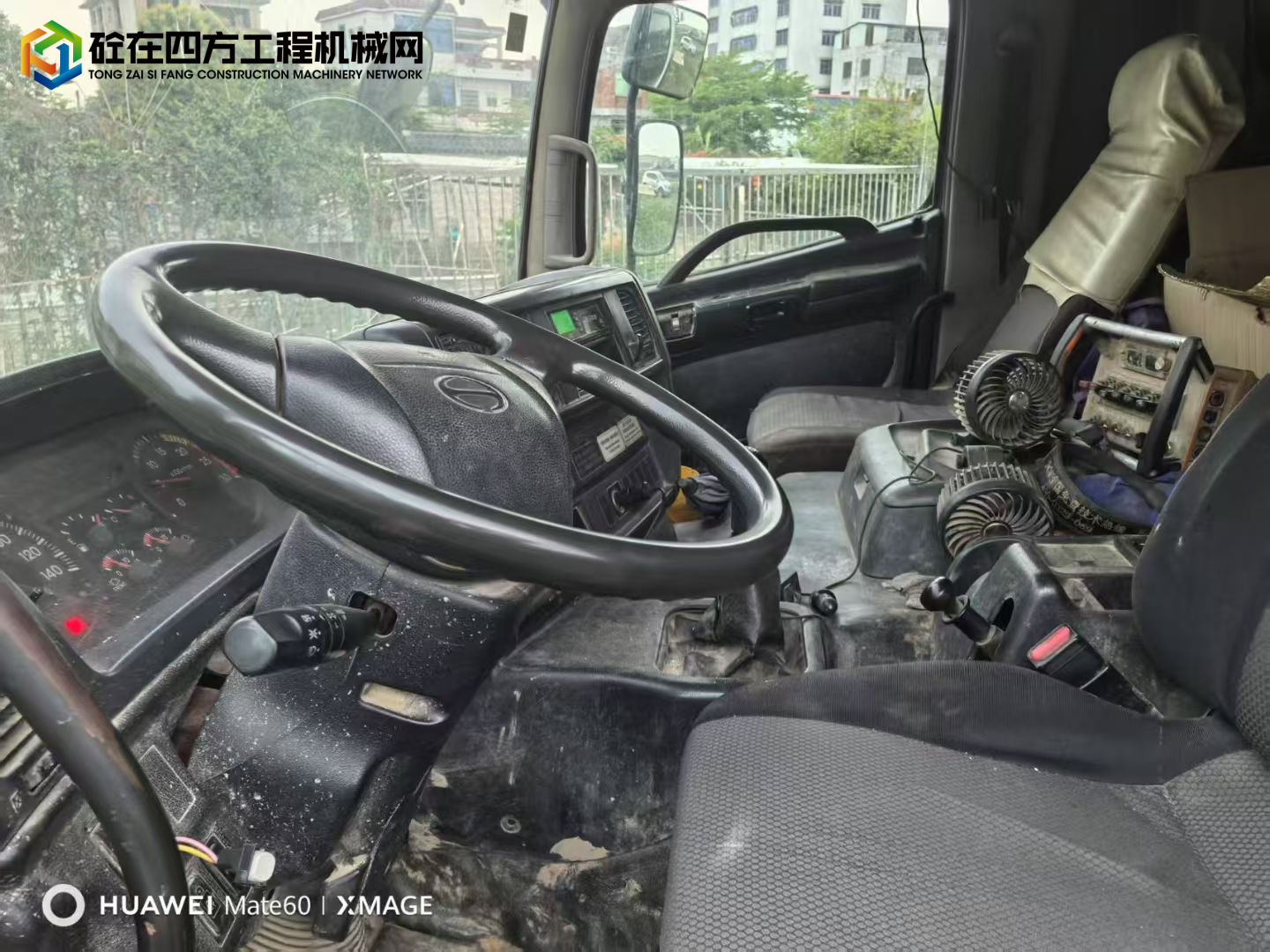 https://images.tongzsf.com/tong/truck_machine/20250413/167fb8fe1cc648.jpg