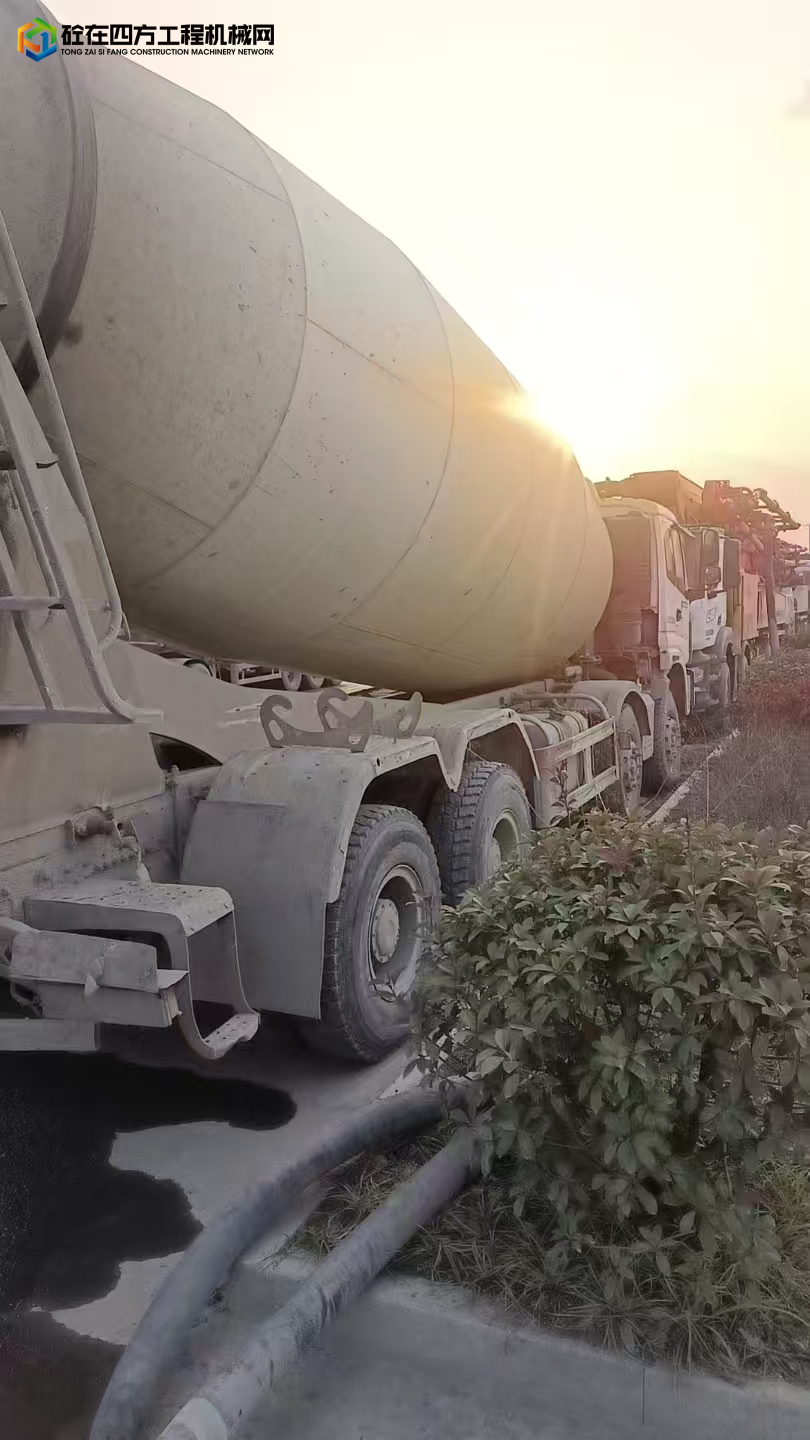 https://images.tongzsf.com/tong/truck_machine/20250414/167fc5b287e7ab.jpg