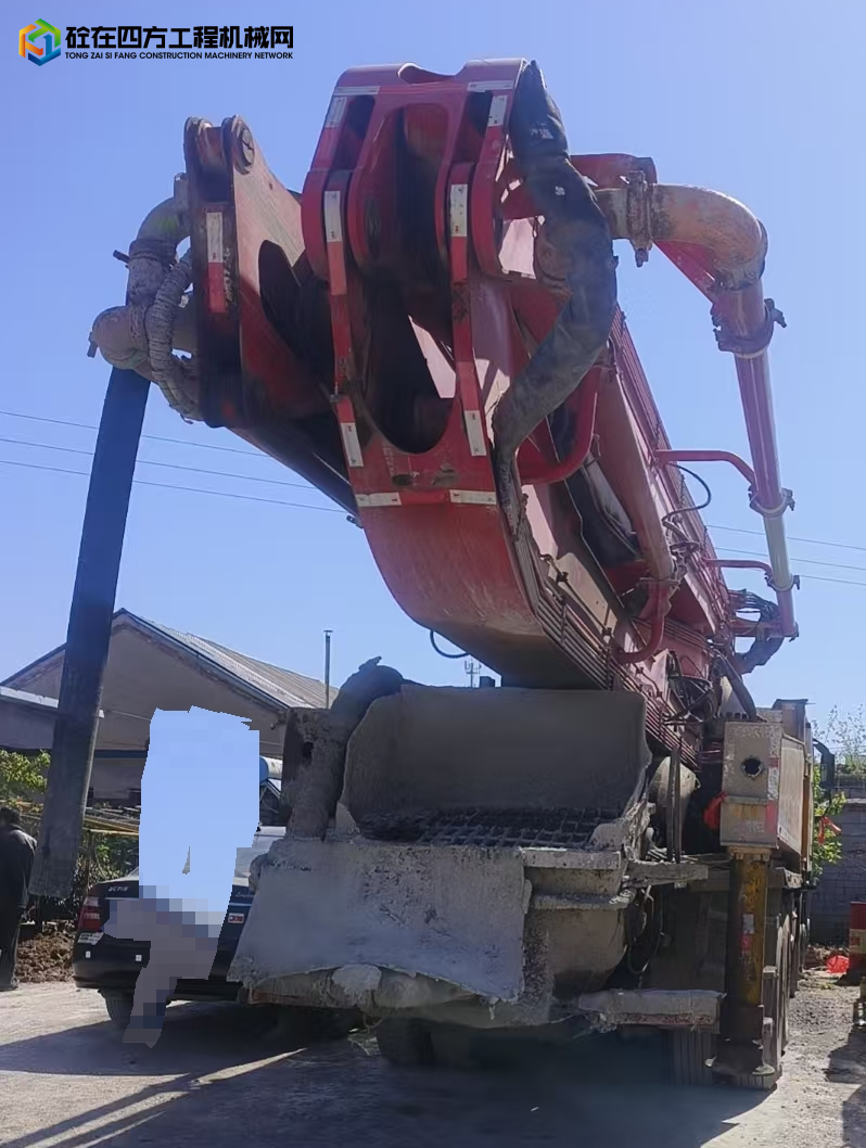 https://images.tongzsf.com/tong/truck_machine/20250414/167fc6cf48a7d1.jpg