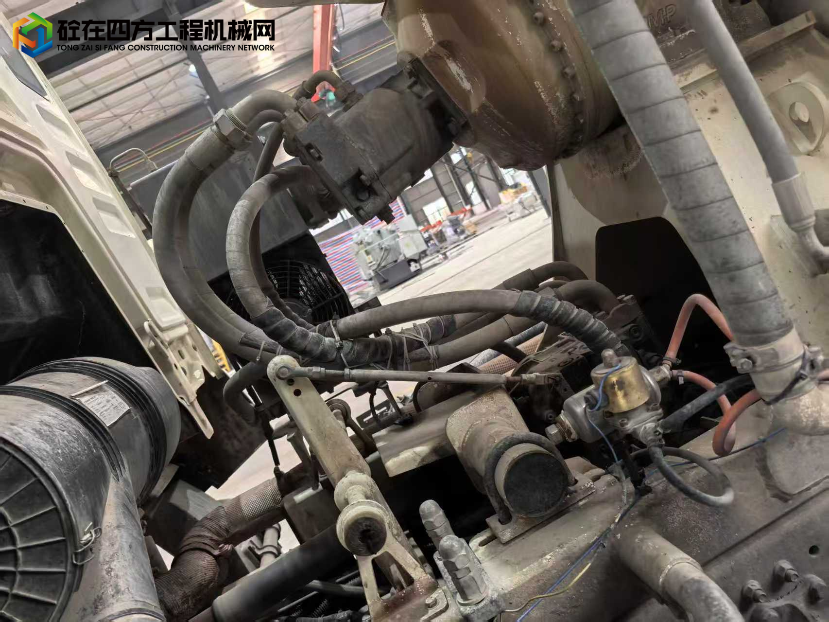 https://images.tongzsf.com/tong/truck_machine/20250415/167fdc76dbe2d9.jpg