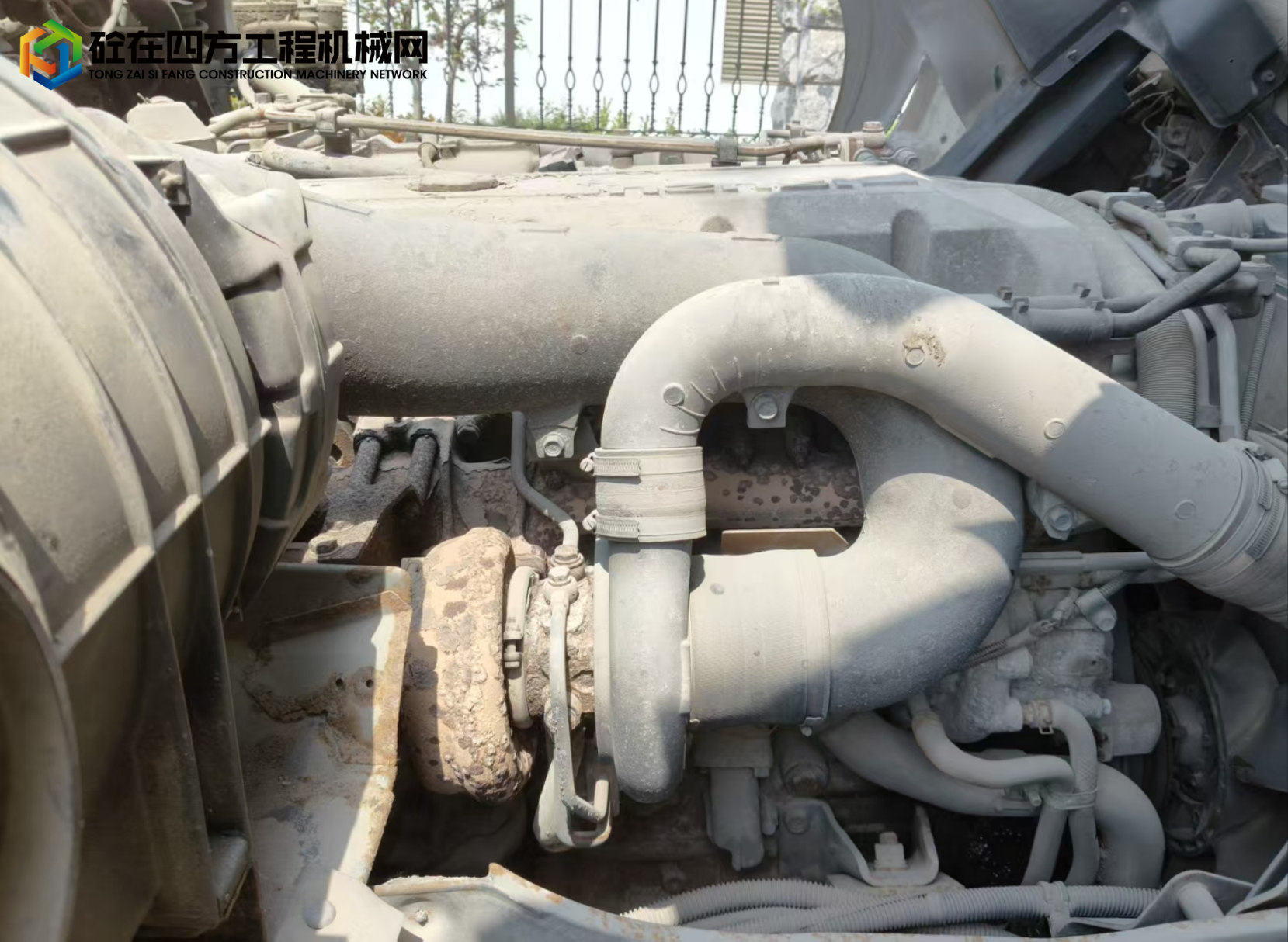 https://images.tongzsf.com/tong/truck_machine/20250415/167fdf23f650bc.jpg