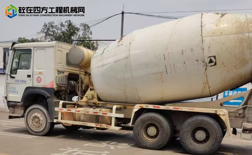https://images.tongzsf.com/tong/truck_machine/20250415/167fdfe77c003c.jpg