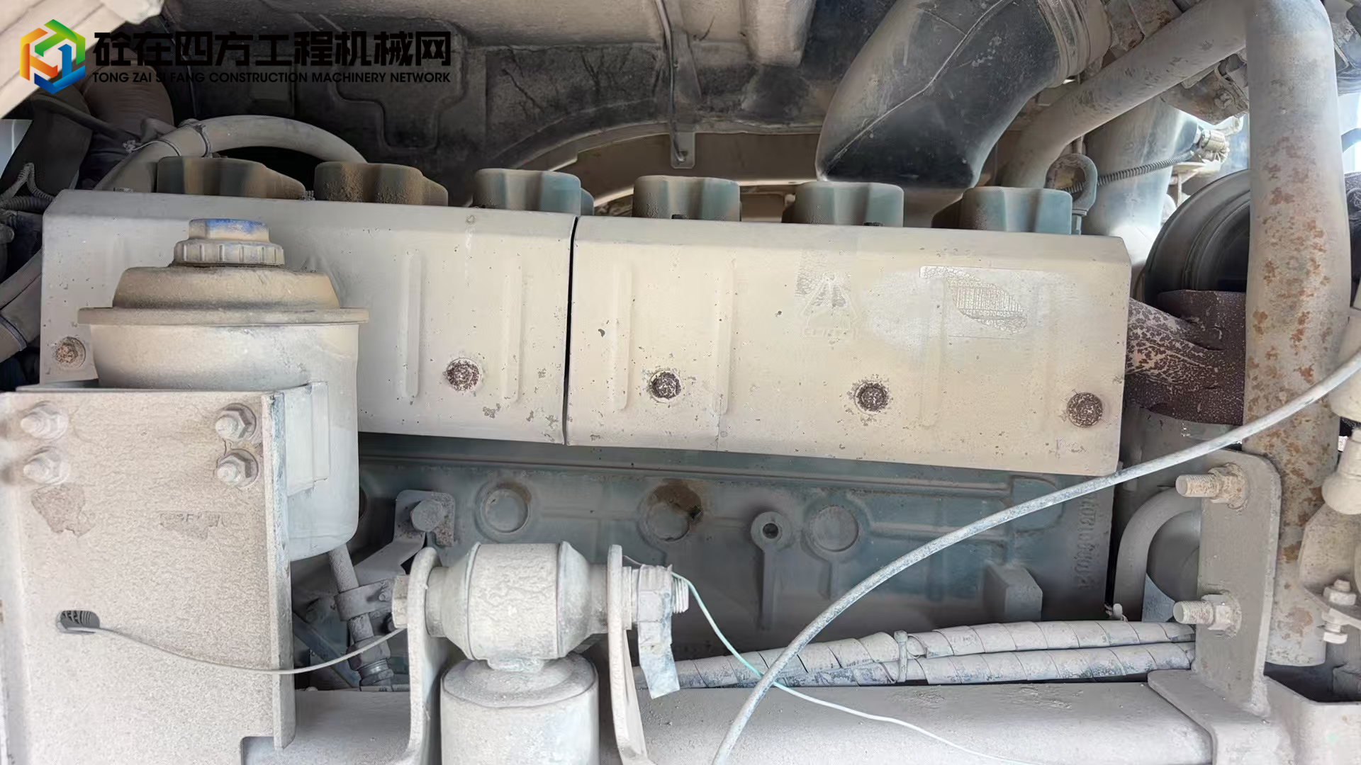 https://images.tongzsf.com/tong/truck_machine/20250415/167fe45fc81ae7.jpg