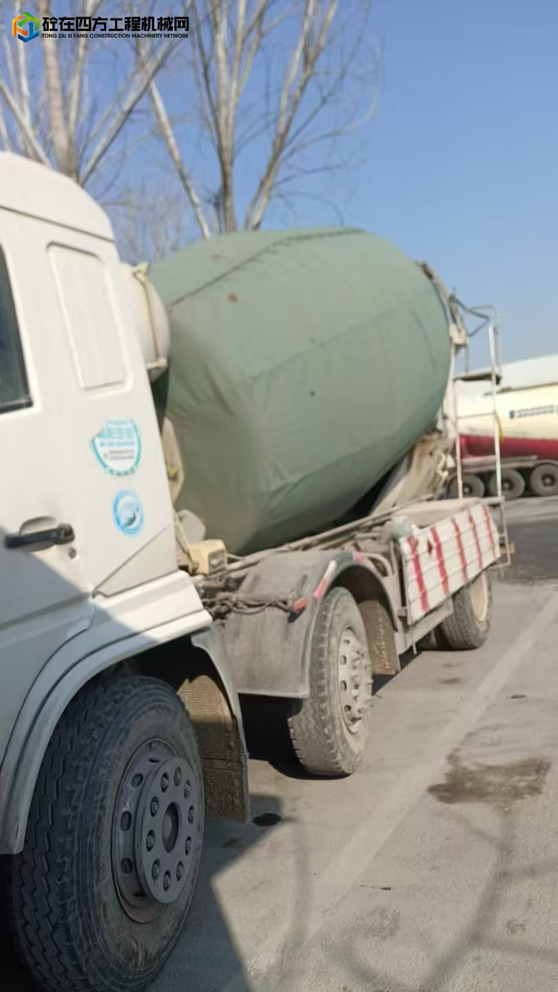 https://images.tongzsf.com/tong/truck_machine/20250416/167ff4cca9cbc1.jpg