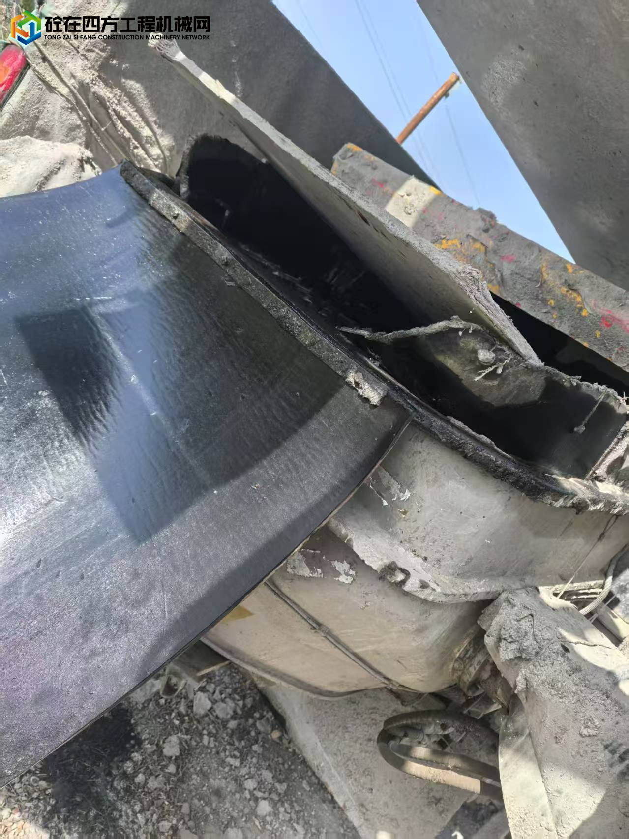 https://images.tongzsf.com/tong/truck_machine/20250417/1680076add93c7.jpg
