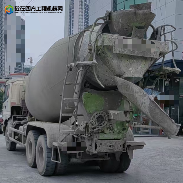https://images.tongzsf.com/tong/truck_machine/20250417/1680095daefd00.jpg