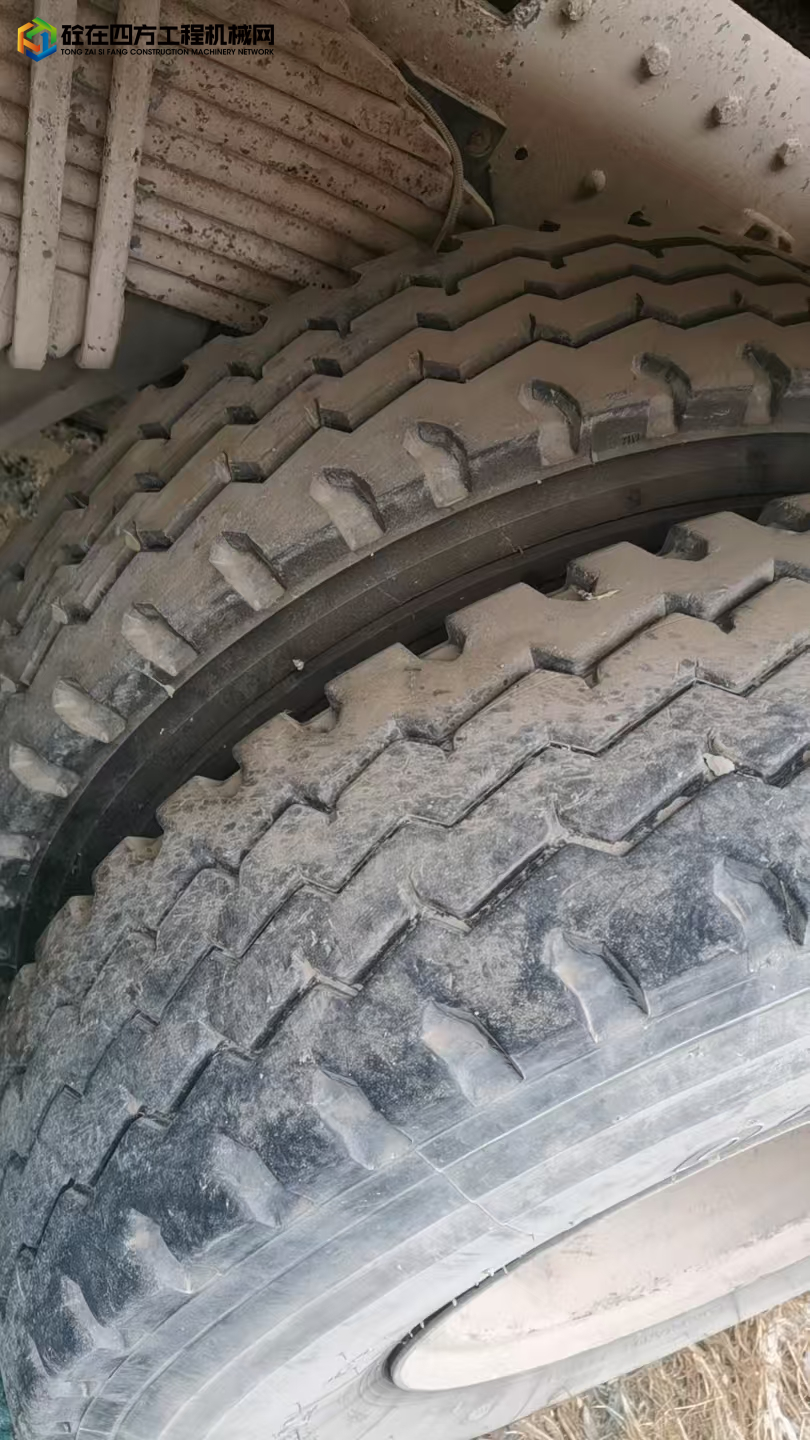 https://images.tongzsf.com/tong/truck_machine/20250419/16802dbea93721.jpg