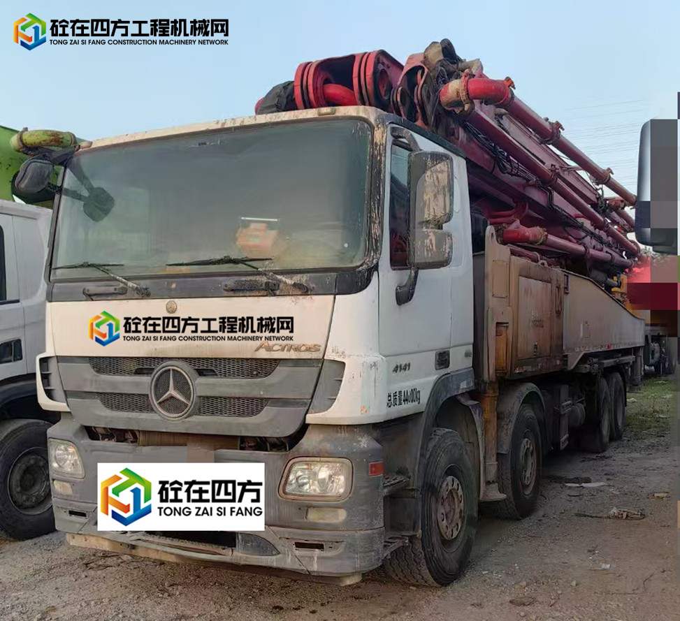 https://images.tongzsf.com/tong/truck_machine/20250421/16805eb2e65fec.jpg