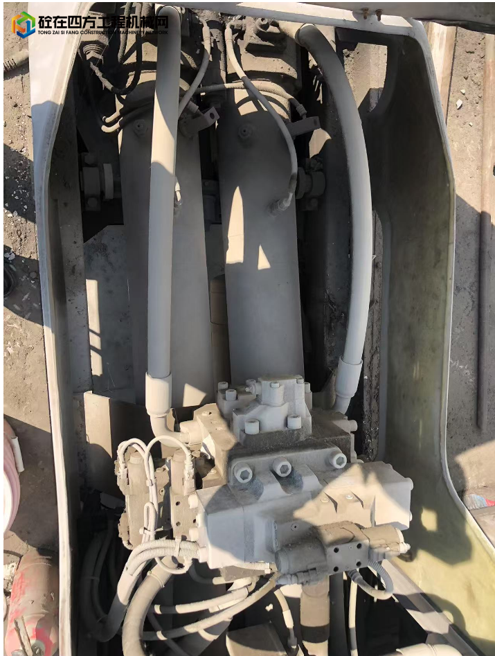 https://images.tongzsf.com/tong/truck_machine/20250421/16805f726eac0b.png