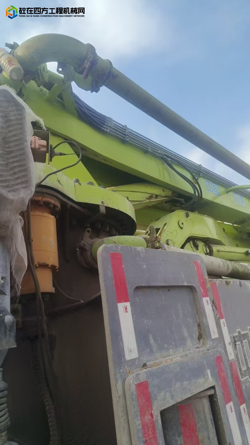 https://images.tongzsf.com/tong/truck_machine/20250422/16806e7867fdbf.jpg