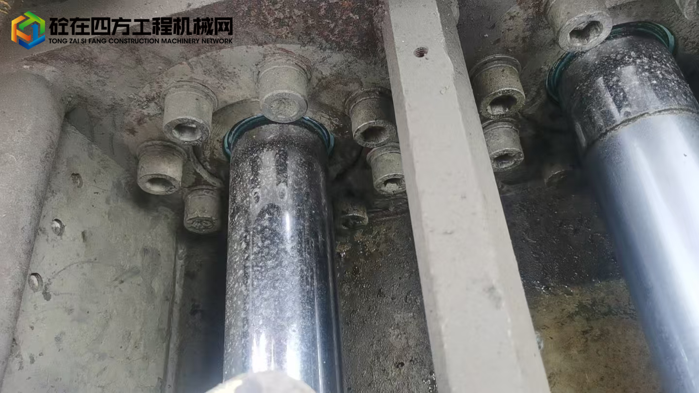 https://images.tongzsf.com/tong/truck_machine/20250422/16806f1edc793a.jpg