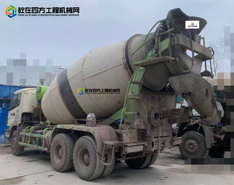 https://images.tongzsf.com/tong/truck_machine/20250423/168085048c2efb.jpg