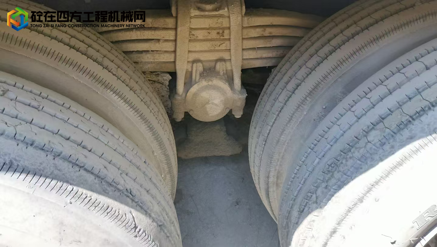 https://images.tongzsf.com/tong/truck_machine/20250423/168085d5902166.jpg