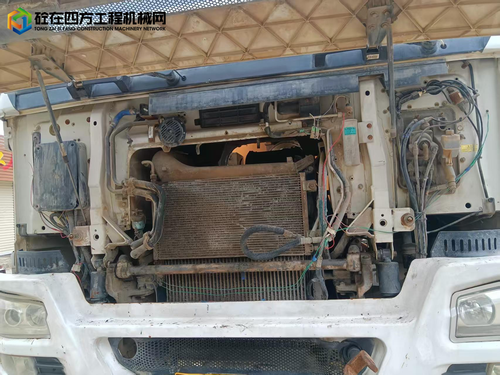 https://images.tongzsf.com/tong/truck_machine/20250423/16808981a47841.jpg