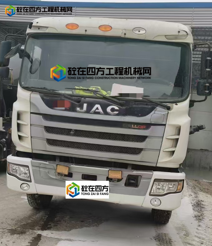 https://images.tongzsf.com/tong/truck_machine/20250424/16809e06ec2a37.jpg