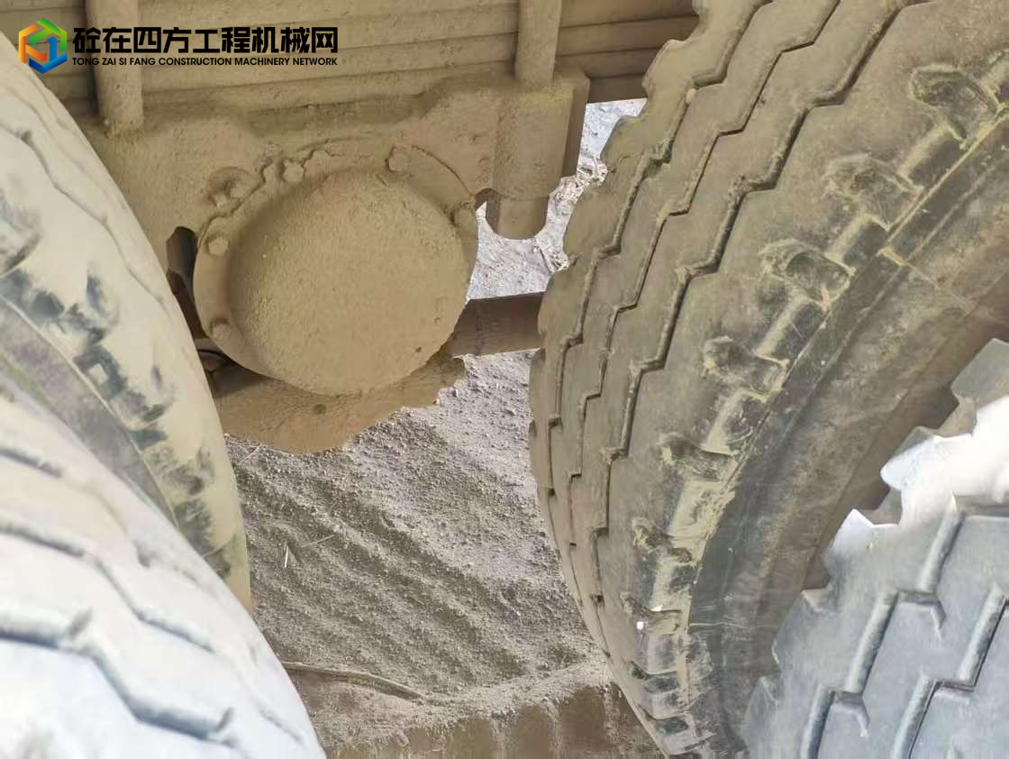 https://images.tongzsf.com/tong/truck_machine/20250425/1680ae772cb13b.jpg
