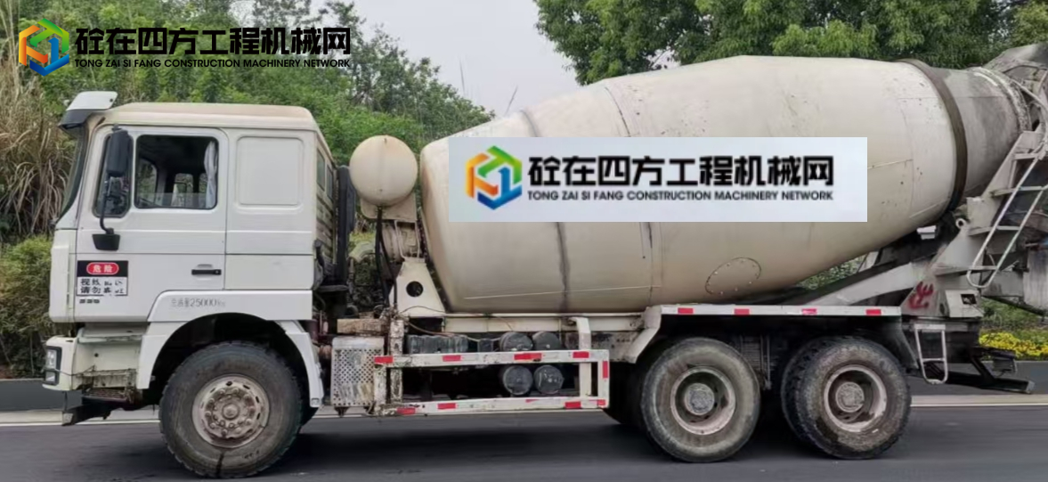 https://images.tongzsf.com/tong/truck_machine/20250425/1680b386eba7ac.jpg