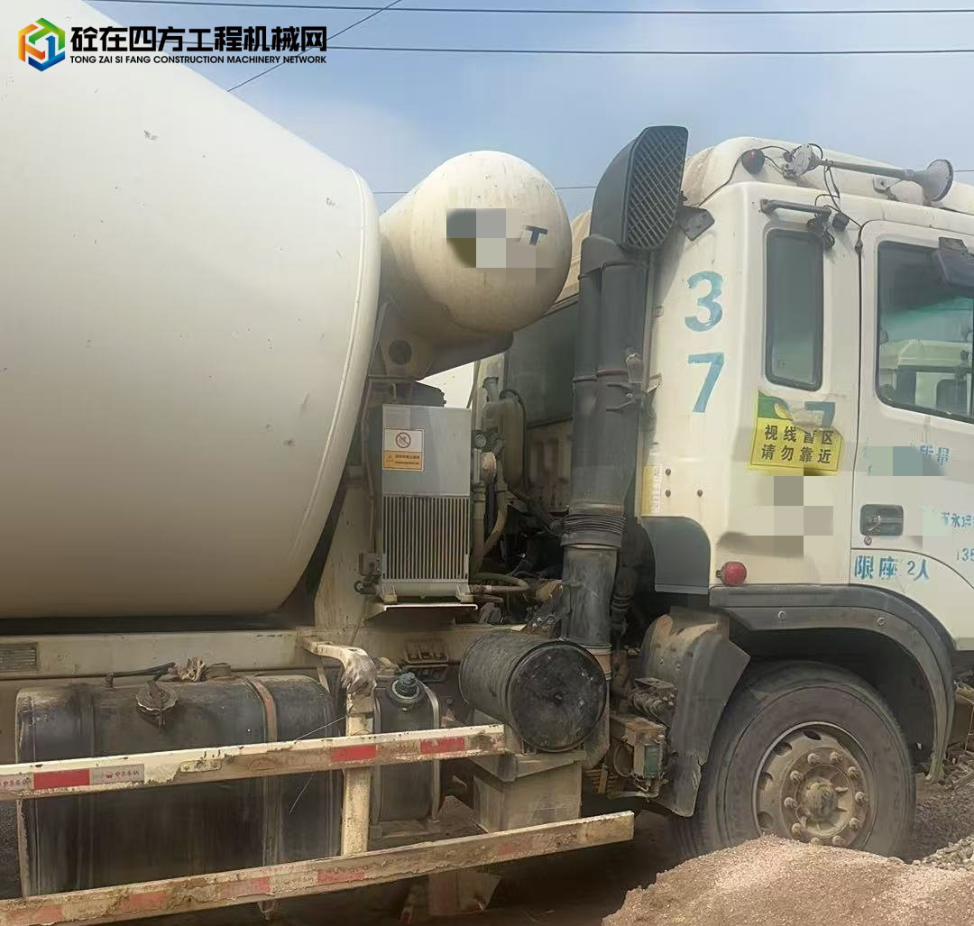 https://images.tongzsf.com/tong/truck_machine/20250425/1680b494af1eff.jpg