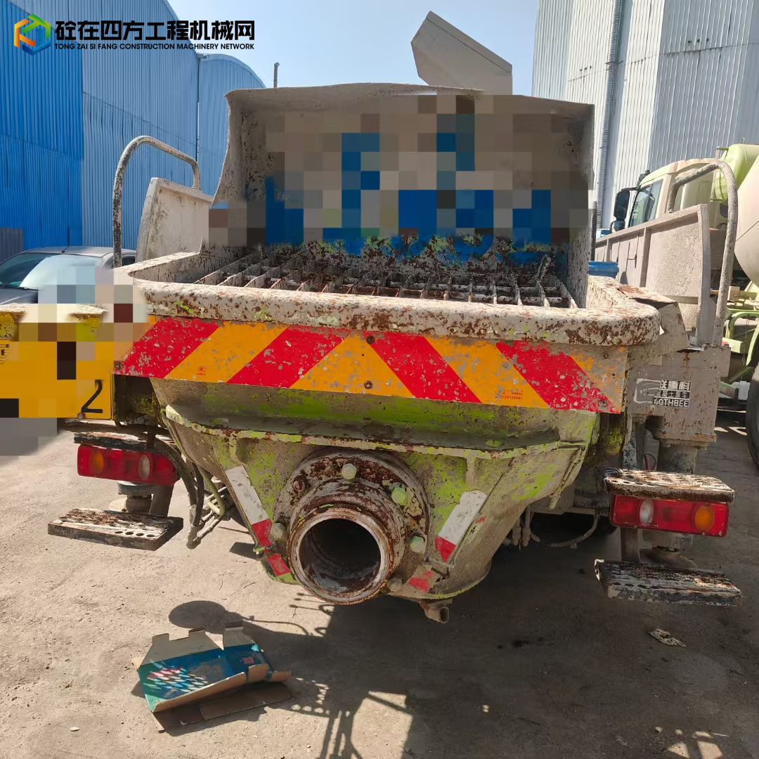 https://images.tongzsf.com/tong/truck_machine/20250425/1680b59282bdab.jpg