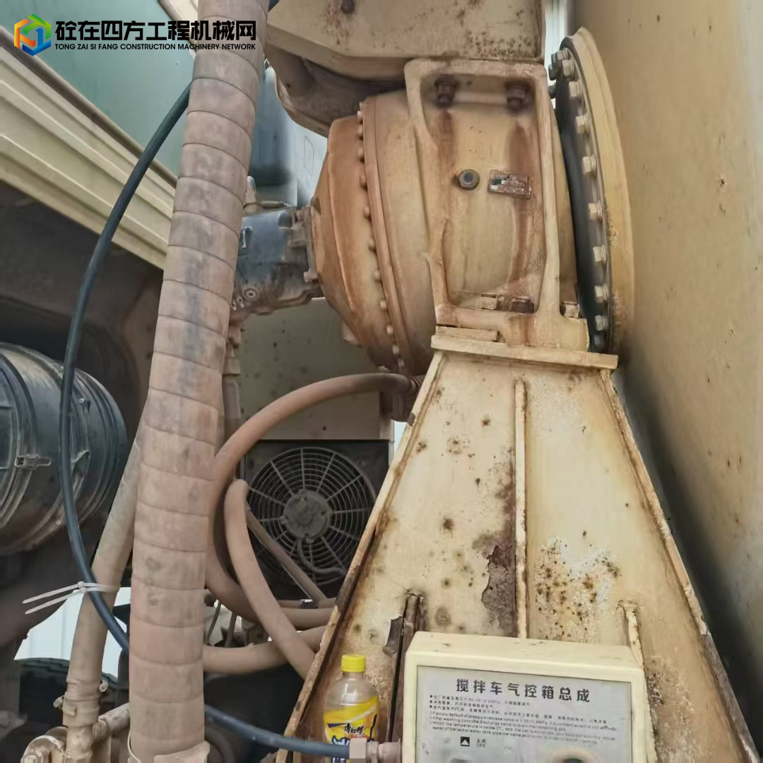 https://images.tongzsf.com/tong/truck_machine/20250426/1680c85ac967a5.jpg