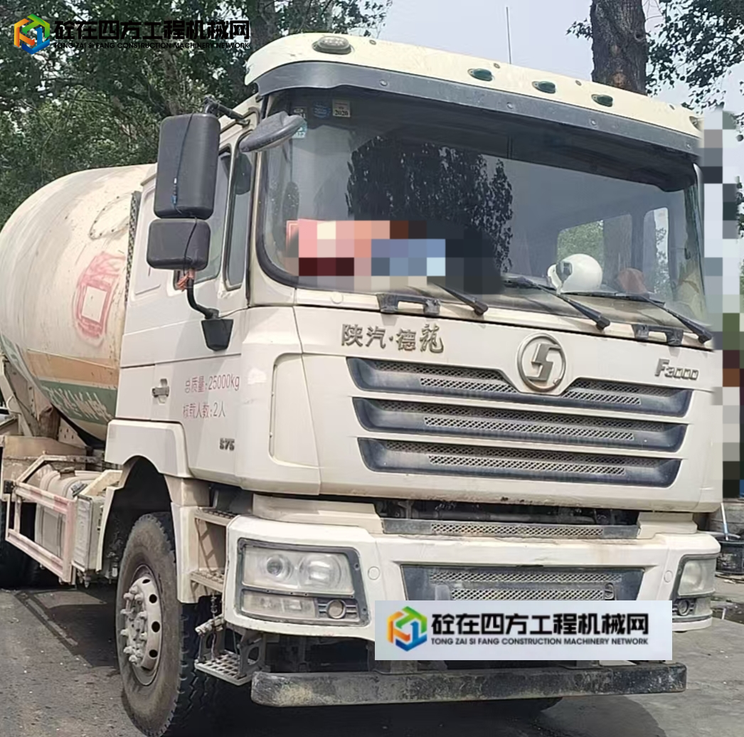 https://images.tongzsf.com/tong/truck_machine/20250426/1680c8f66a5c06.jpg