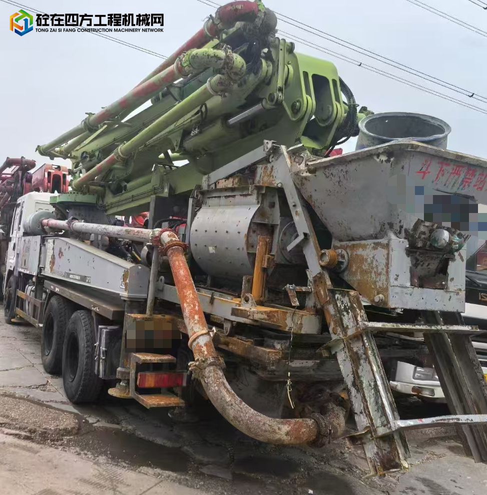 https://images.tongzsf.com/tong/truck_machine/20250426/1680cbeb39395b.jpg