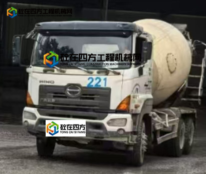 https://images.tongzsf.com/tong/truck_machine/20250428/1680f2055092b7.jpg