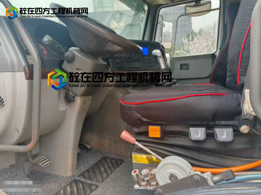 https://images.tongzsf.com/tong/truck_machine/20250429/1681044beec675.png