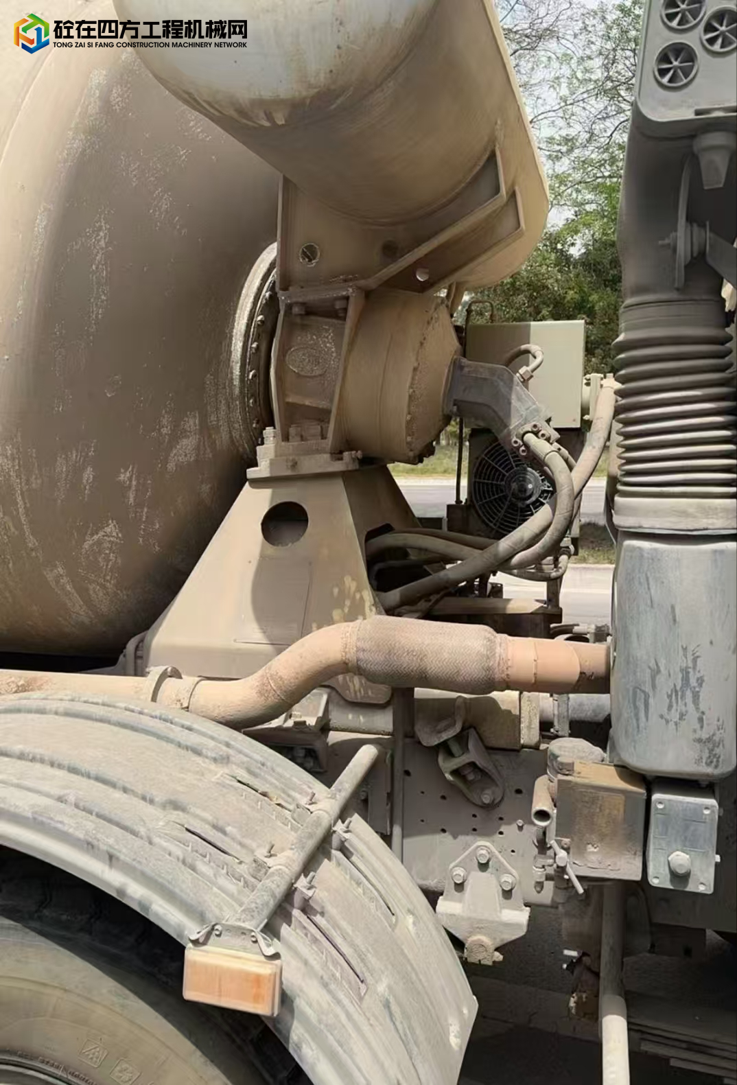 https://images.tongzsf.com/tong/truck_machine/20250429/168106af7bbd67.jpg