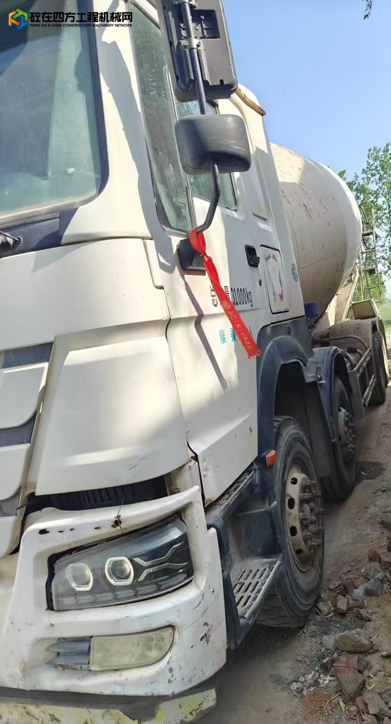 https://images.tongzsf.com/tong/truck_machine/20250429/168107bd87f627.jpg