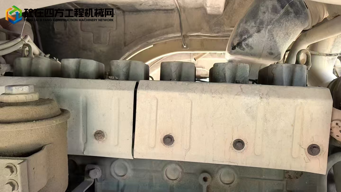 https://images.tongzsf.com/tong/truck_machine/20250430/168117ebd841ce.jpg