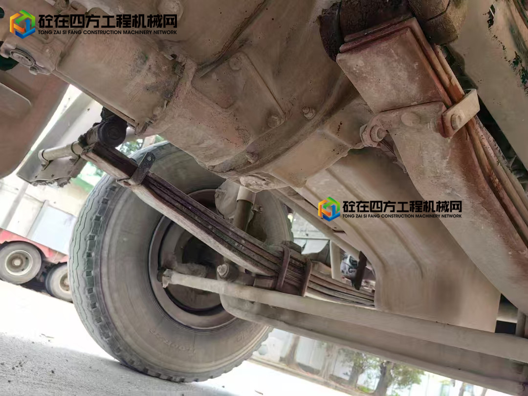 https://images.tongzsf.com/tong/truck_machine/20250430/16811917bdbf22.jpg